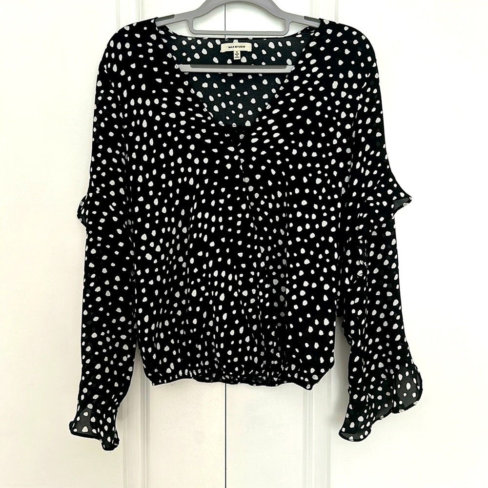 Max Studio Black & White Polka Dot Long Sleeve Blouse 🖤🤍